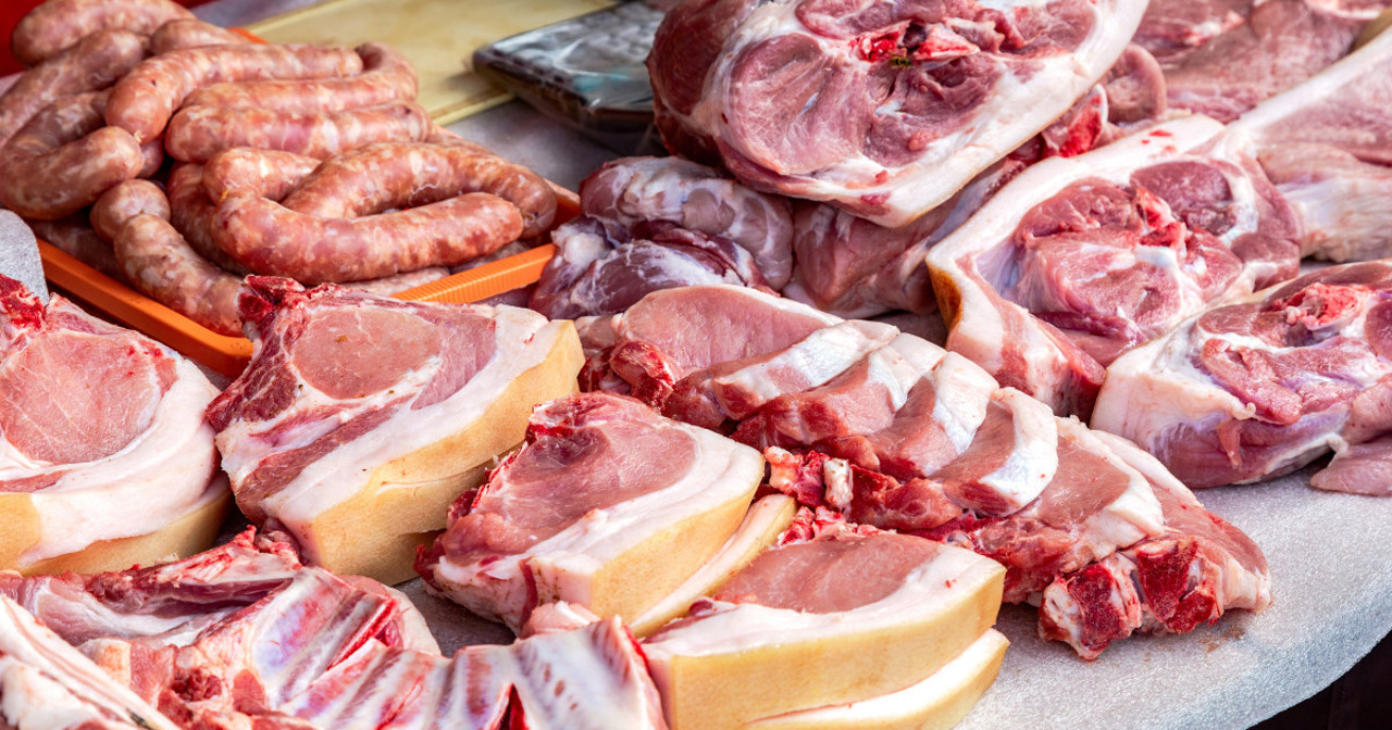 Moldova's pork war: Producers vs. processors over prices