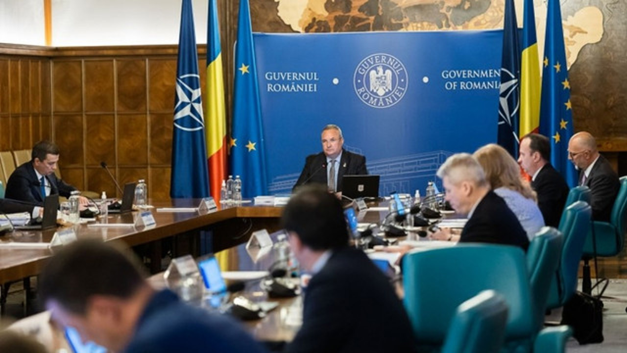 Romania will continue to implement the projects necessary to interconnect the natural gas and electricity networks of Romania and the Republic of Moldova