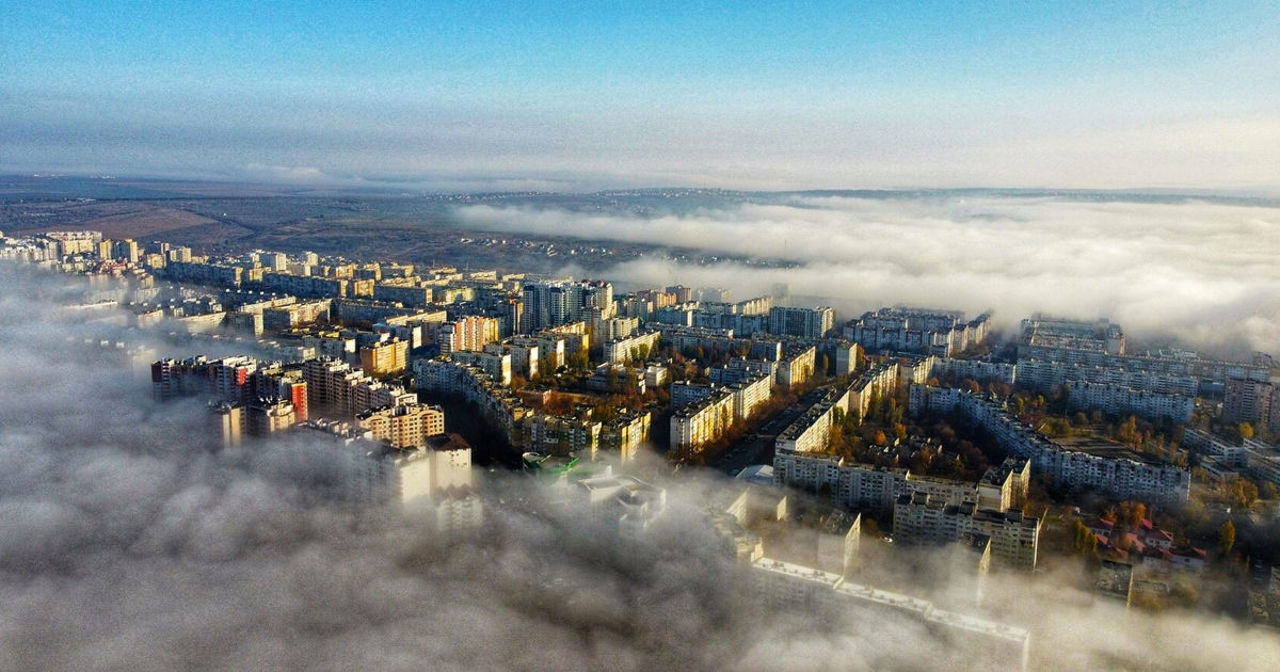 Aer sufocant și poluat în R. Moldova pe timp de caniculă. Cauzele identificate de ecologiști