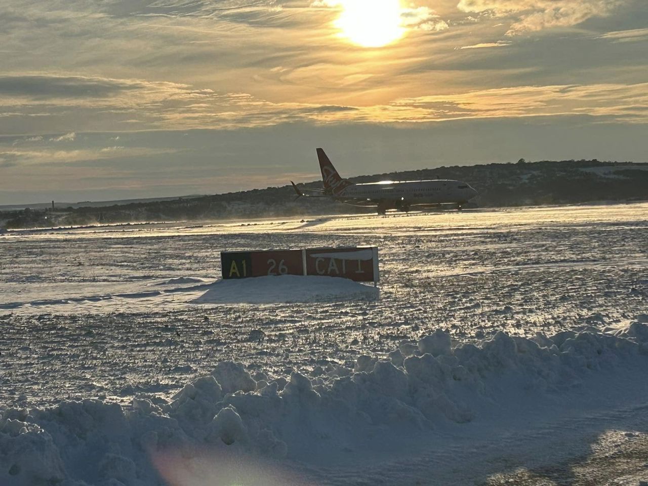 Chisinau International Airport resumed its activity: Planes land and take off normally