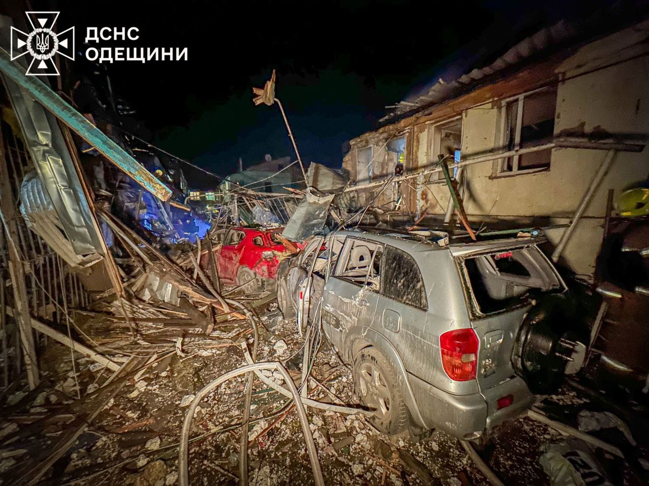 Noapte de foc la Odesa: Atac asupra civililor, soldat cu victime și incendii