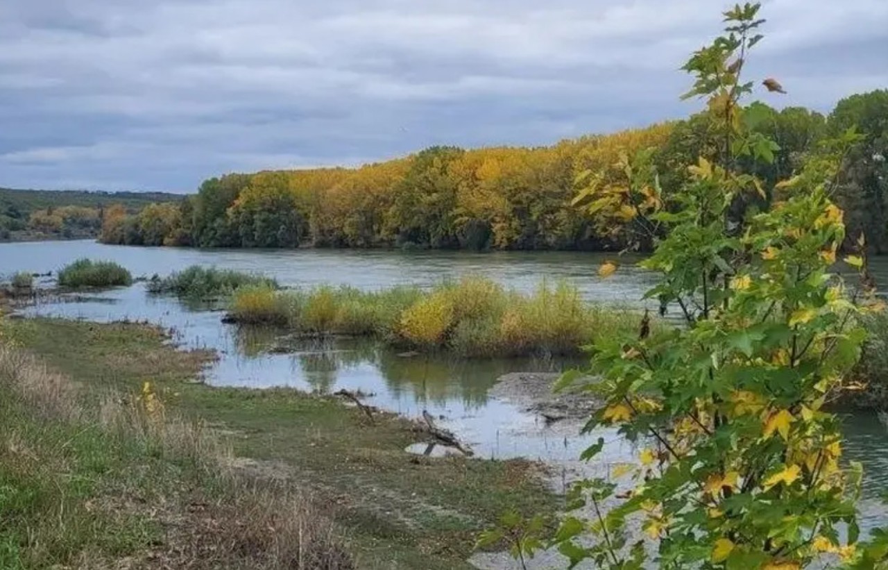 Nivel critic al apei în lacul Novodnestrovsk. Ministrul Mediului: „Consumăm din rezerva strategică”
