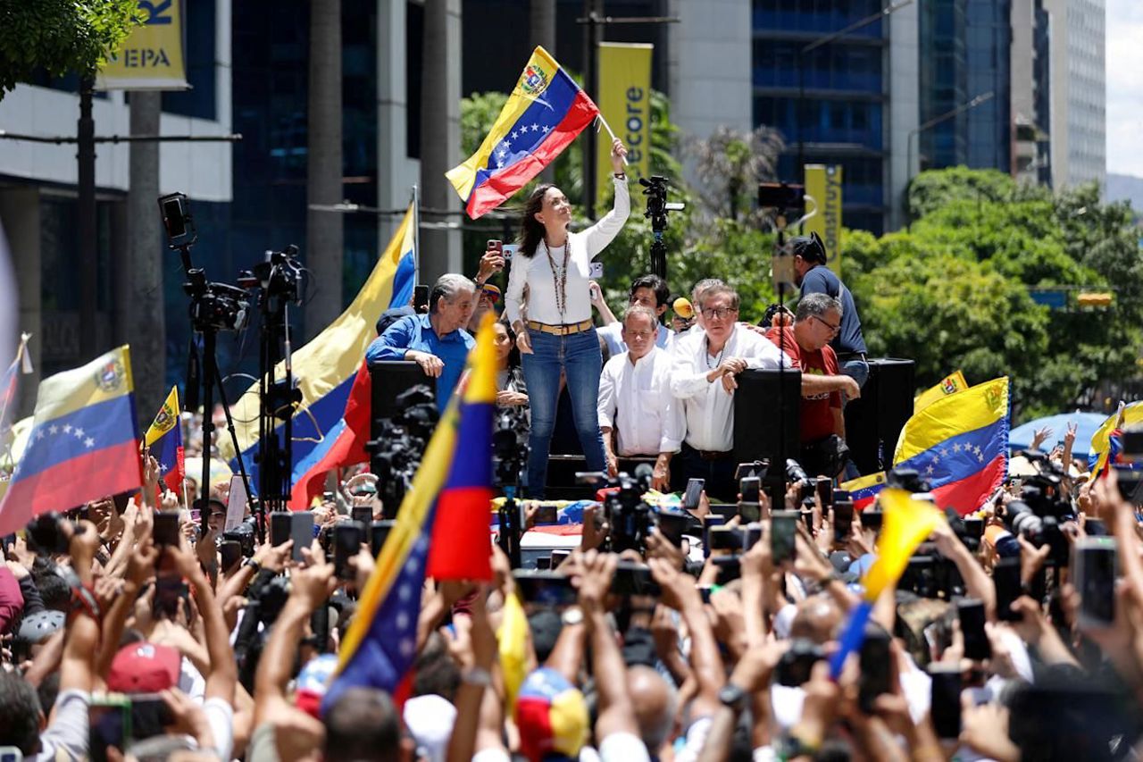 „Venezuela va fi liberă!” – mesajul Mariei Corina Machado după capturarea lui Maduro