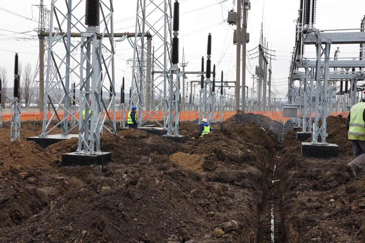 RETROSPECTIVA 2025 | Lumina de la capătul... facturii: Anul în care R. Moldova a făcut pasul decisiv spre independența energetică