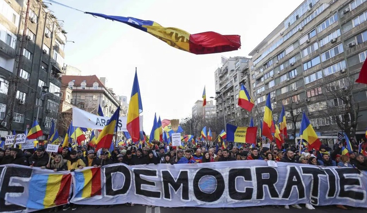 Protest La Bucure ti mpotriva Guvernului Ciolacu Protest La Bucure ti mpotriva Guvernului Ciolacu