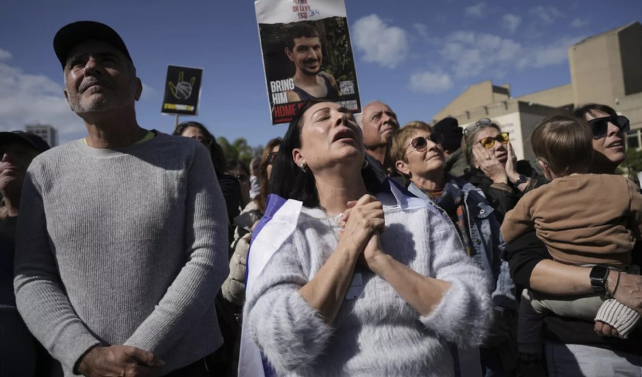 ХАМАС освободил трех заложников, похищенных в октябре 2023 года