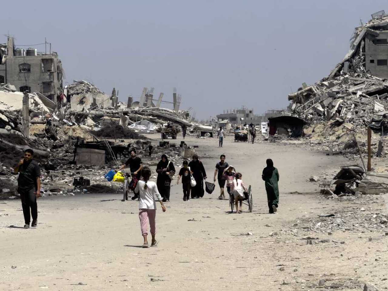 Armata israeliană cere locuitorilor din Gaza să se evacueze spre o „zonă umanitară” 